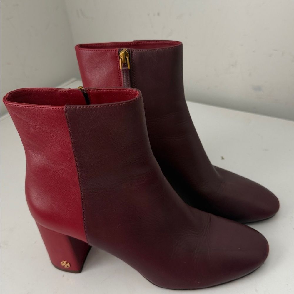 Tory Burch Women's Brooke Two-Tone Leather Booties 8 - Picture 3 of 8